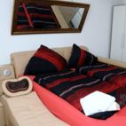 Apartment 301, Wasserbett, Massageliege, Musikanlage