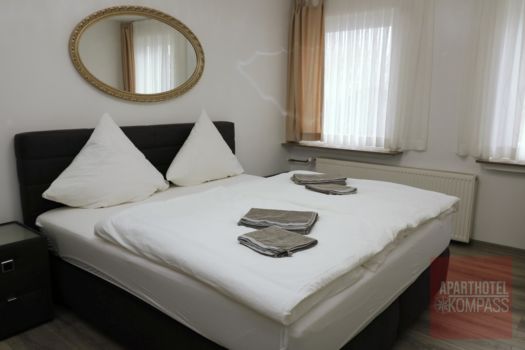 Apartment 107 - Schlafraum für 2 (max. 3) Personen, modernes Duschbad.